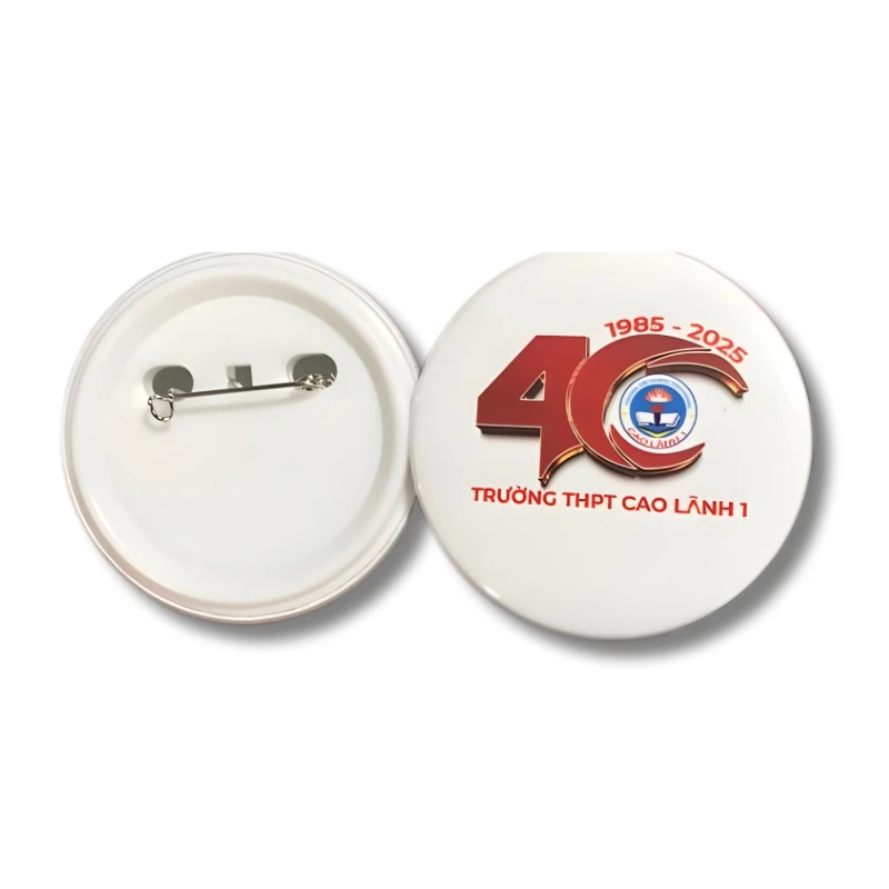 In logo làm huy hiệu bằng chất liệu nhựa